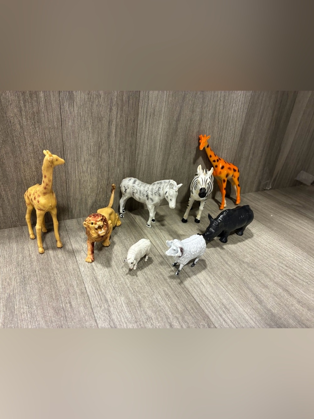 Animal Toy lot of 8